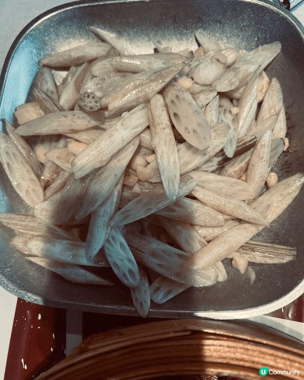 武漢之旅，桔子?酒店，價格便宜，空調夠，全部橙味用品，食物好...