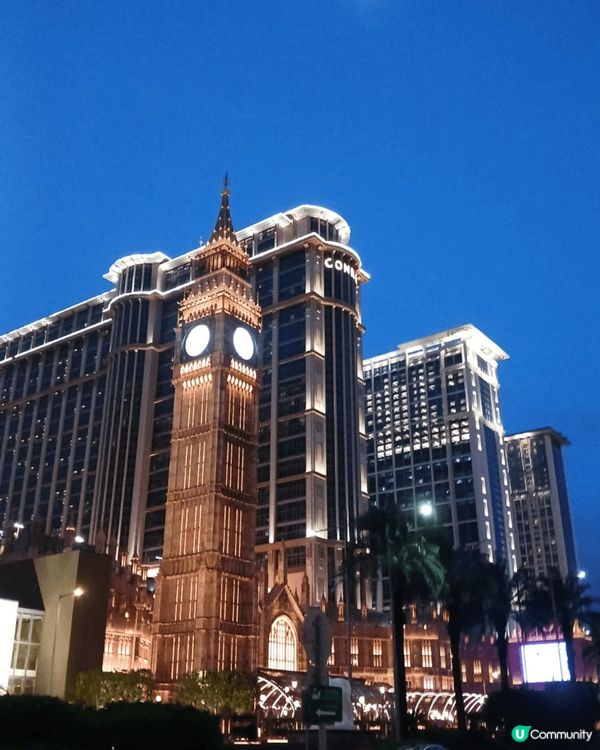 澳門巴黎人鐵荅 ,澳?威尼斯人，晚上??夜景真的很美我?一家...