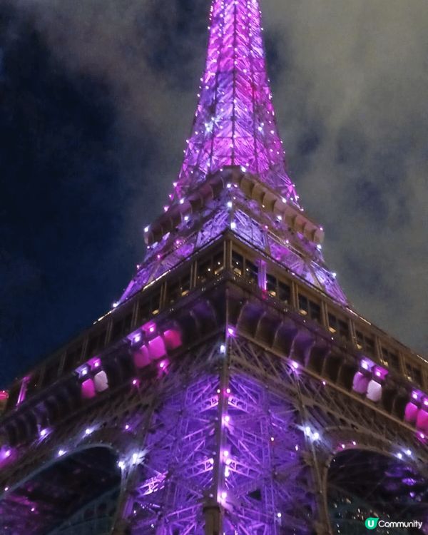 澳門巴黎人鐵荅 ,澳?威尼斯人，晚上??夜景真的很美我?一家...