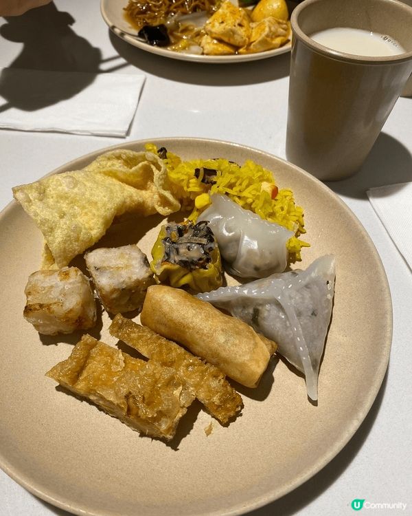 素食自助餐能滿足大家吃不同的食物，吃得飽，坐得舒適，而且還有...