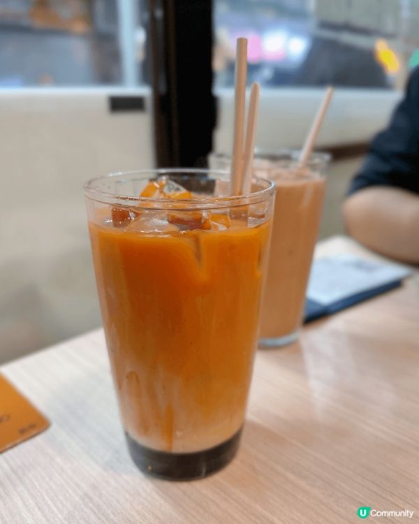 ??咖央多士 $30 多士都烘得香脆，入口有有微微椰香，但整...