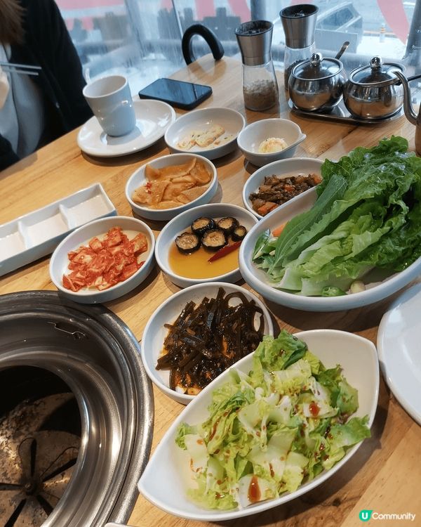 深圳南山幸福柚子碳火烤肉烤活鰻魚店，係深圳必食店之一！主打以...