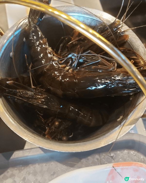 今次推介是位於深圳蓮塘口岸食店，這裏海鮮都好新鮮，又平又好食...