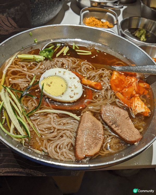 深圳華強北北村韓食，燒鰻魚出色，有專人幫你燒埋，$200左右...