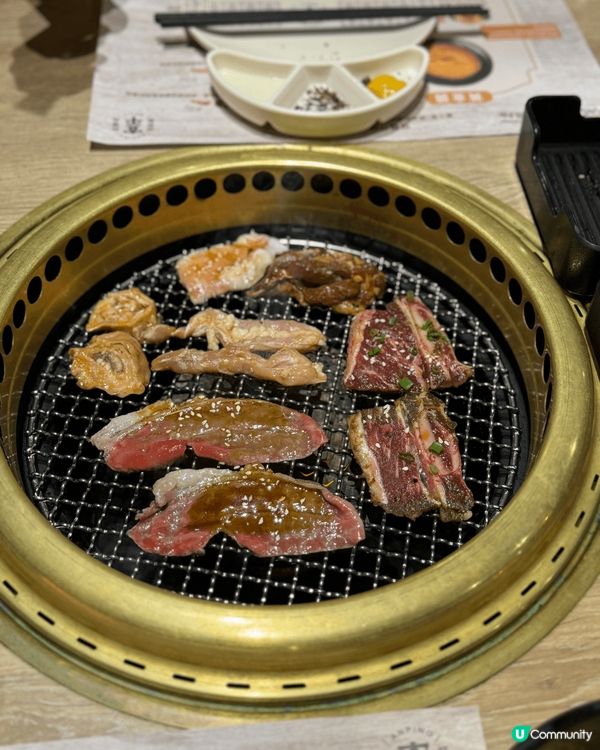 抵食台式燒肉吃到飽，任食8款肉類，仲有小食、主食、飲品。自製...