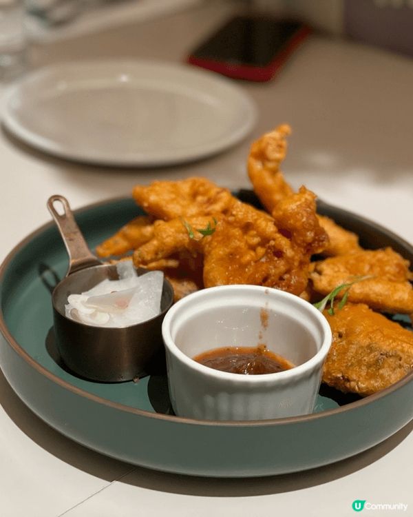 呢個係我之前係台北食?西餐，好好味啊，尤其係炸物，新鮮熱辣相...