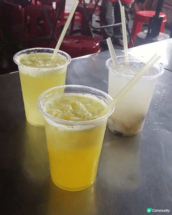 要食夜消，新關仔角是必然之選，畢竟佢係檳城最大的夜市，比汕頭...