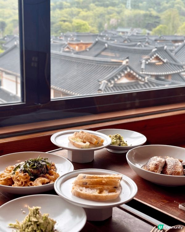 位於首爾郊區的恩平韓屋村的咖啡廳「一人一杯（1?1?）」，可...