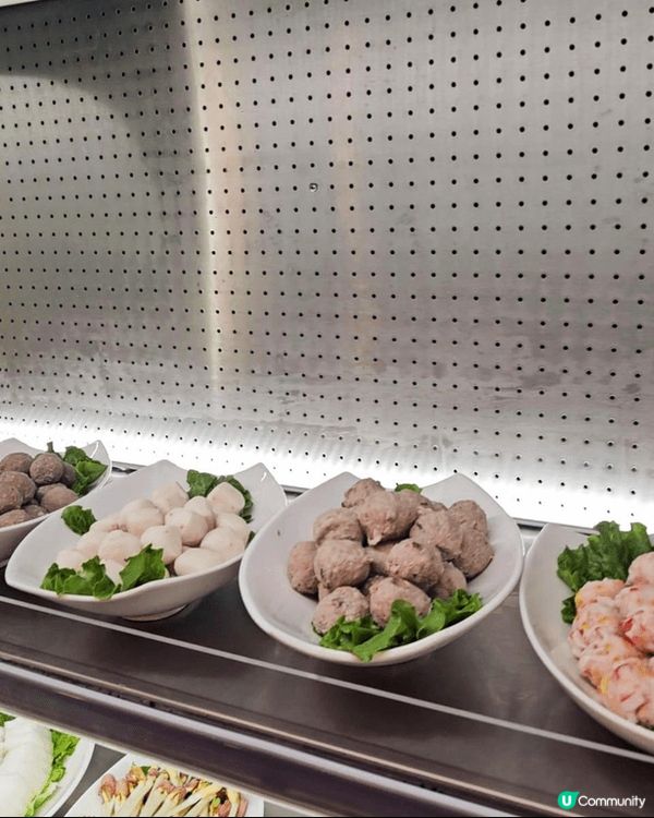 不論春夏秋冬，最chill就係與三五好友一齊烚下，食?，傾下...