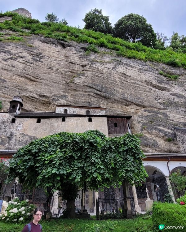 #好去處 #隱世打卡點 大家記得仙樂飄飄處處聞公爵一家躲避在...