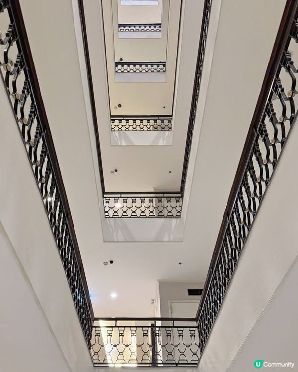 平住曼谷市中心Suite 房間超大兼有小廚房