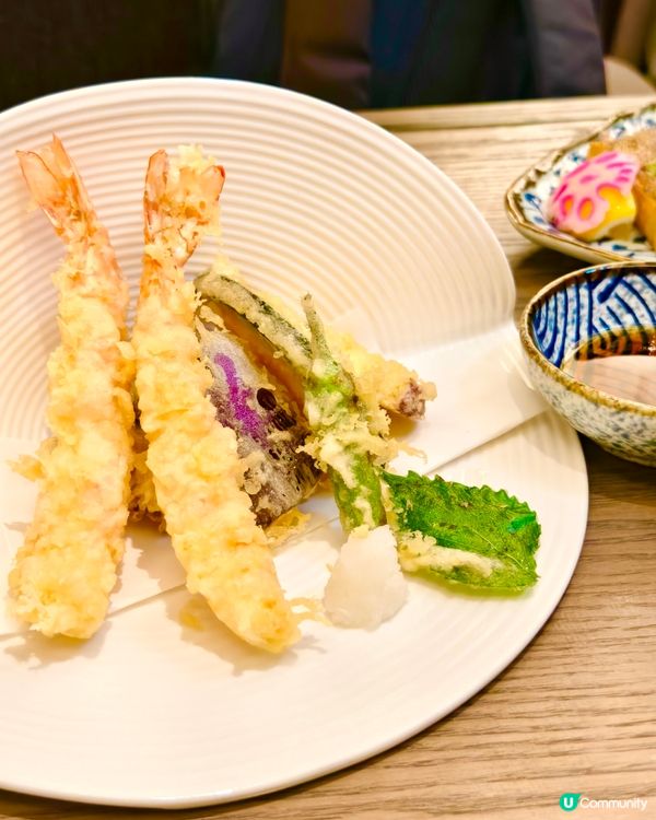 瀑布三文魚親子丼好吸引