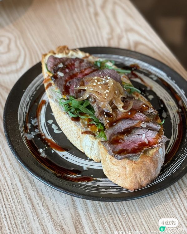 馬鞍山海傍cafe 終於食到啦！🤩 🐶