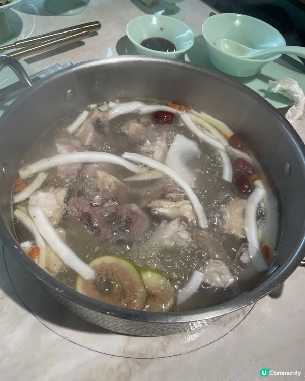 原汁原味椰子鍋