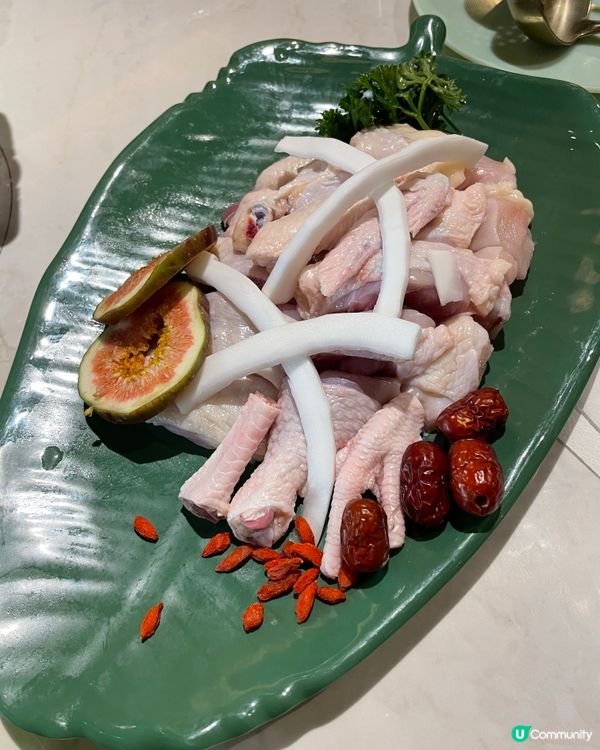 原汁原味椰子鍋