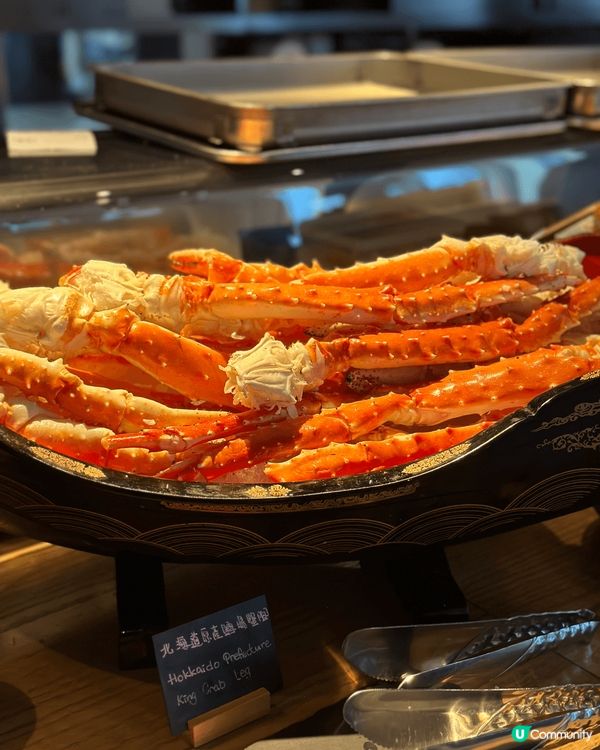 又去蘭桂坊加州大廈覓食，FUMI主打食高級日式料理，周末仲有...