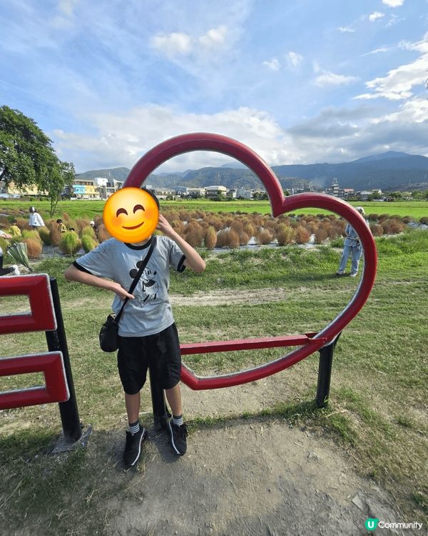 台灣，宜蘭冬山波波草園及金車威士忌員山酒廠入面食雪糕，龜山島...