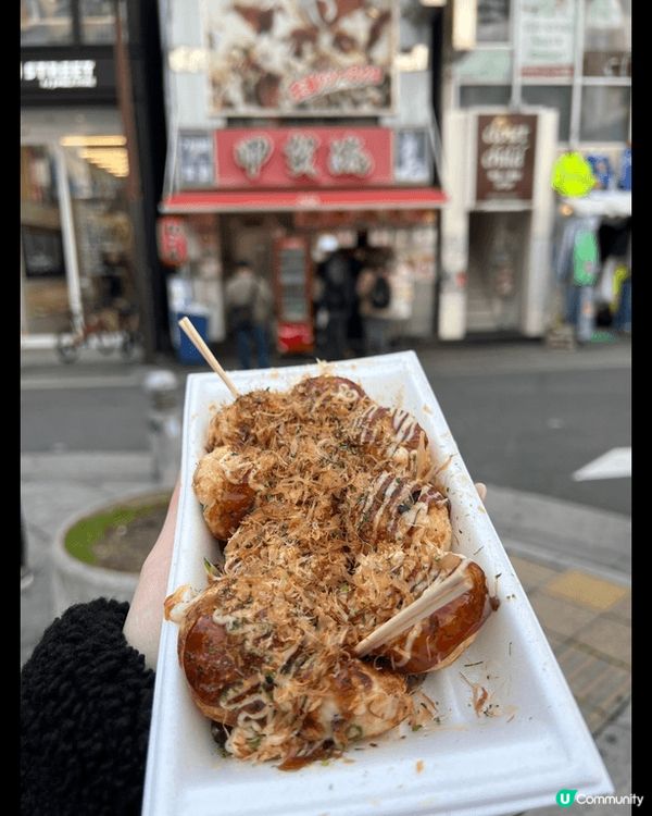 去了日本食美味的鰻魚飯，和當地正宗章魚燒。去了熱門景點環球影...