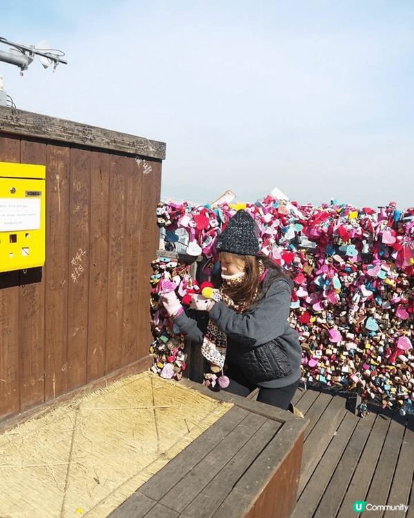 ## 首爾塔掛愛心鎖，願愛永恆❤️