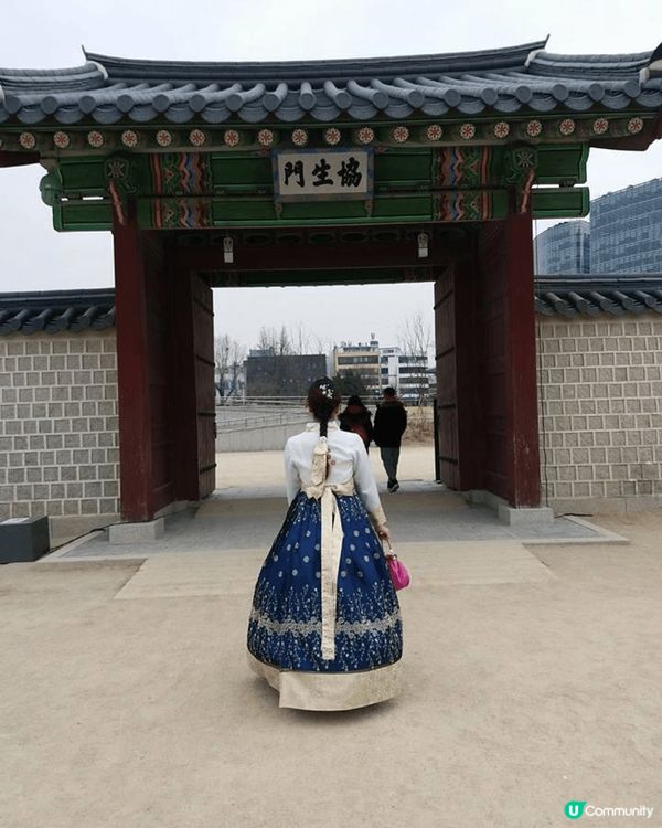 ## 首爾塔掛愛心鎖，願愛永恆❤️