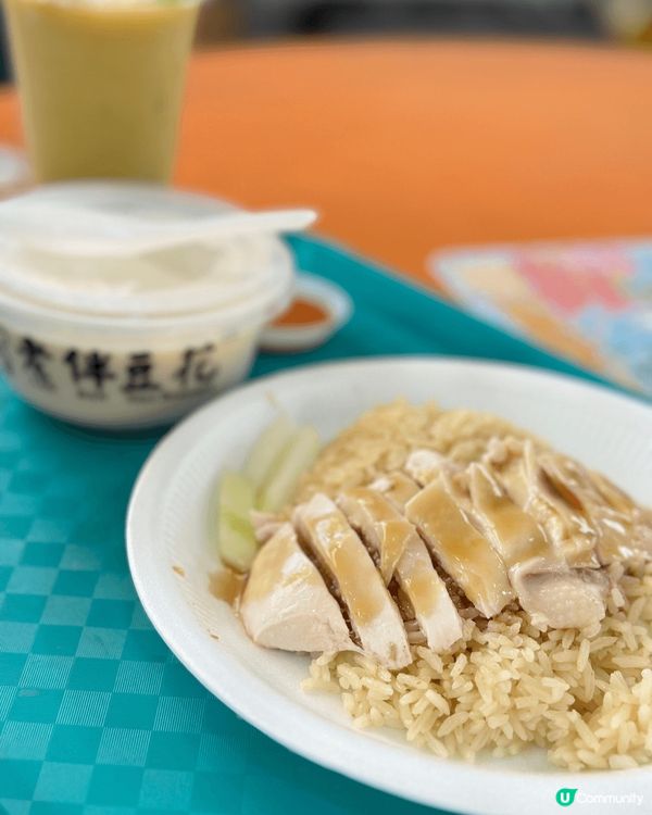 新加坡嘅天天海南雞同埋老伴豆花都好好味。