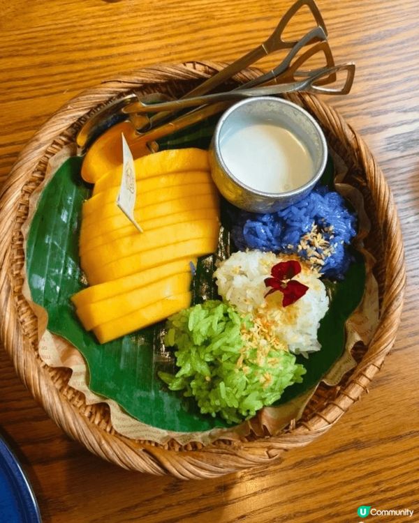 嘎莉泰•泰国菜  餐館的格調高雅,室內五彩斑斕的色彩讓人眼前...