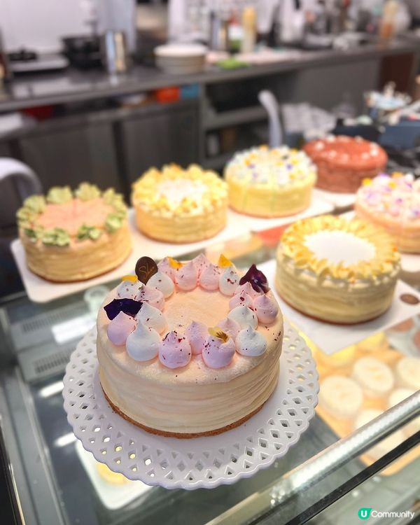 🌟特色千層蛋糕 & 頂級純榴蓮冰皮月餅😋