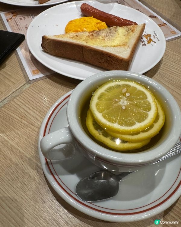 ## 屯門西鐵站附近食早餐 🥵