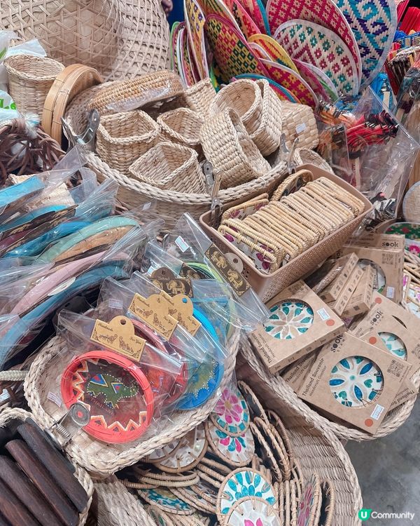 Iconsiam 室內水上市埸