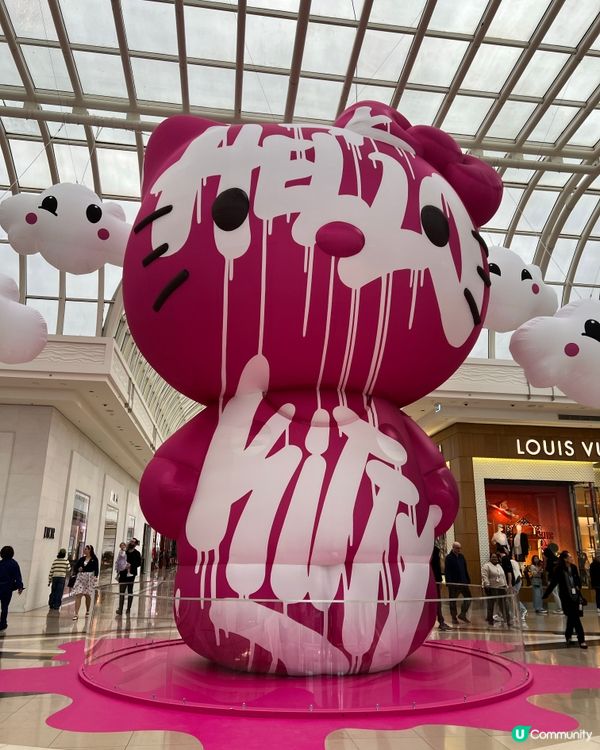 巨型Hello Kitty藝術裝置登場🤩你打咗卡未？