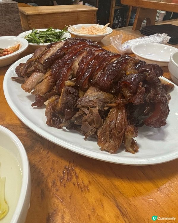 韓國首爾必試彈牙豬腳食店