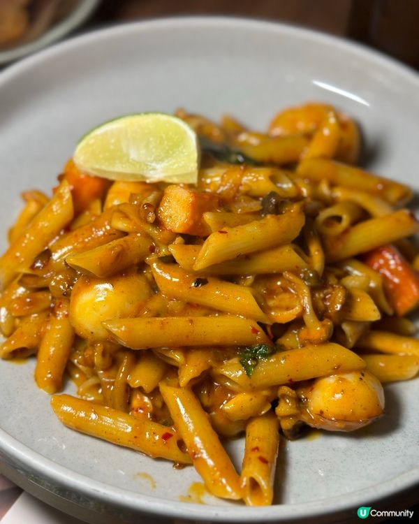 九龍灣打卡新去處 ☕️ 牧羊少年咖啡館 📚