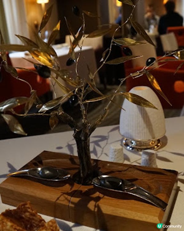 [德瑞法] 13個月嬰兒歐遊去: 帶著嬰兒吃了3小時米芝蓮二星法國菜