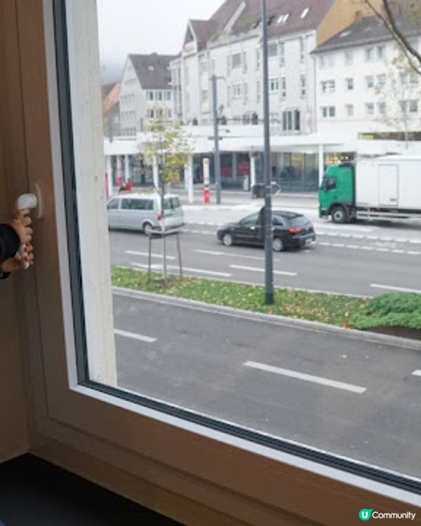 [德瑞法] 13個月嬰兒歐遊去: 瑞士坐火車到德國Freiburg - 黑森林所在地