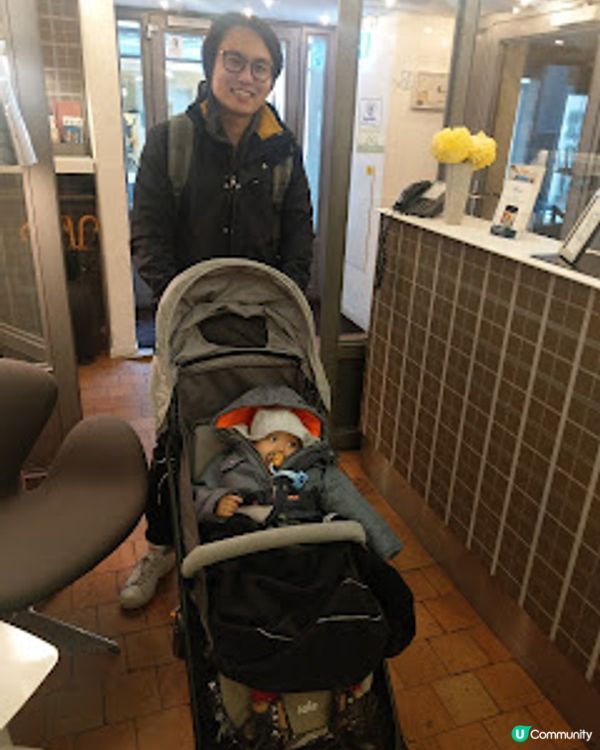 [德瑞法] 13個月嬰兒歐遊去: 瑞士抵埗。嬰兒很興奮。Zurich市中心