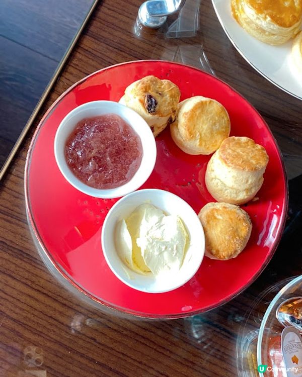 【品味飲食篇】池畔下午茶☀️·藍天白雲☁️·空間感極足