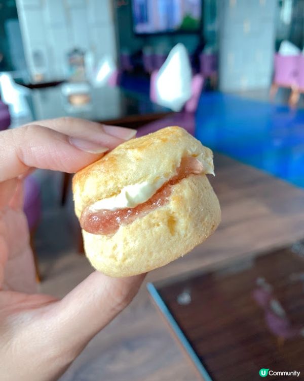 【品味飲食篇】池畔下午茶☀️·藍天白雲☁️·空間感極足