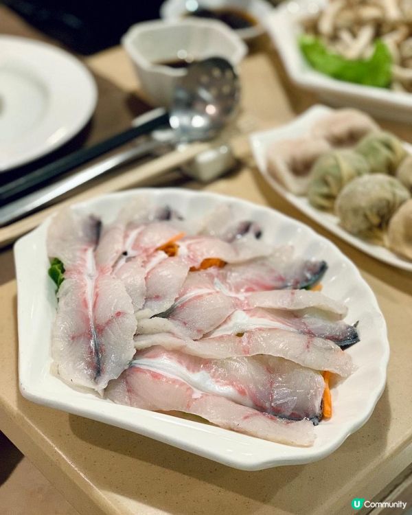 🍲 #全方位美食指南🔍 九龍城火鍋老店 | 必食爽脆白鱔片!🐋🌊😚