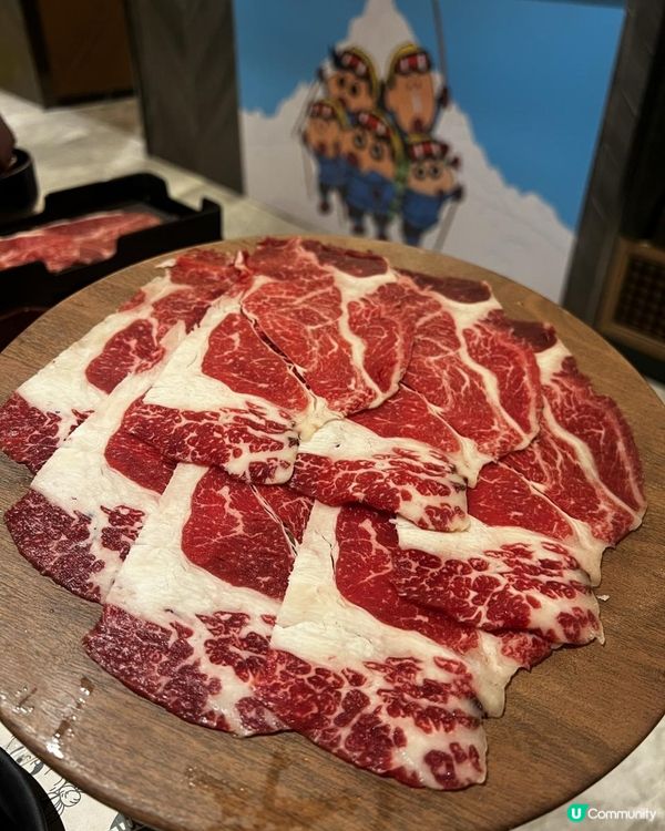 牛大人 x 蠟筆小新