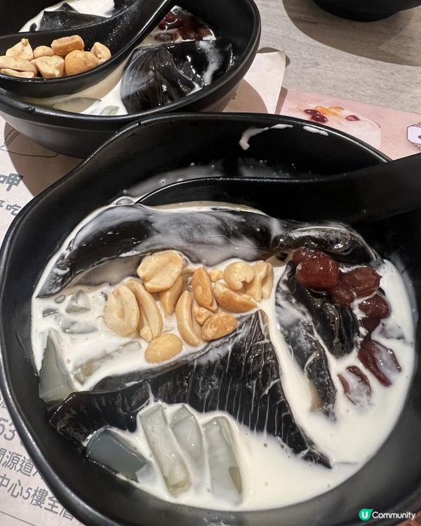 牛大人 x 蠟筆小新