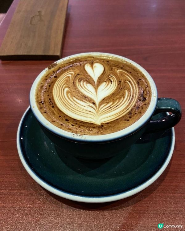 呢間「冠軍咖啡店」，真係一試難忘😱‼️杯咖啡令你上癮😳，D輕食令你著迷😍‼️