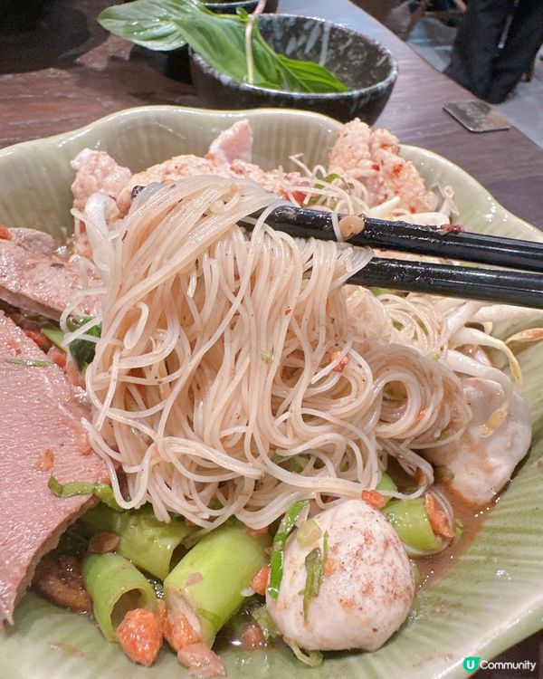 曼谷人氣船粉 - 通思密船粉