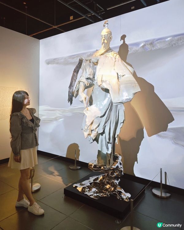 趁放假約埋閨蜜一齊去博物館☺今年｢香港流行文化節｣,以｢也文...