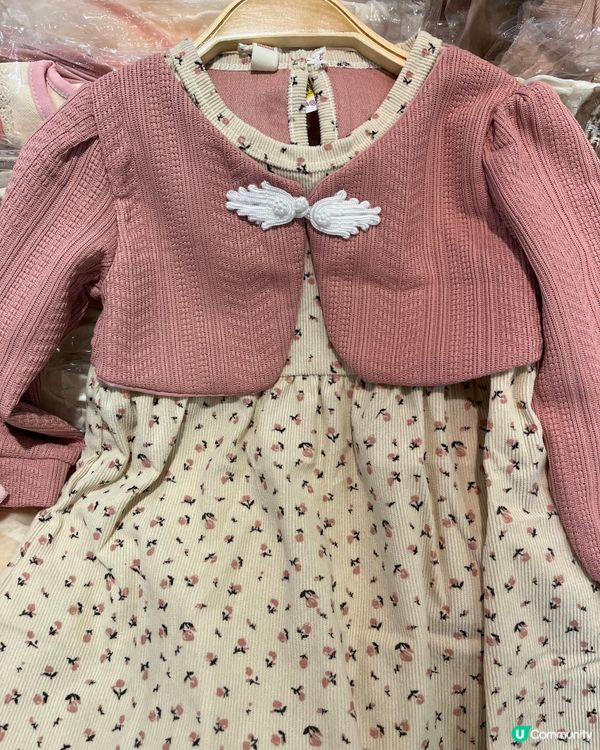 女仔啲裙仔特別靚~ 今天開始千色做特價,好多野都折完再折,好...