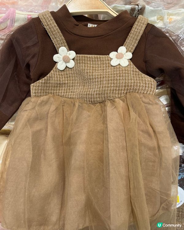 女仔啲裙仔特別靚~ 今天開始千色做特價,好多野都折完再折,好...