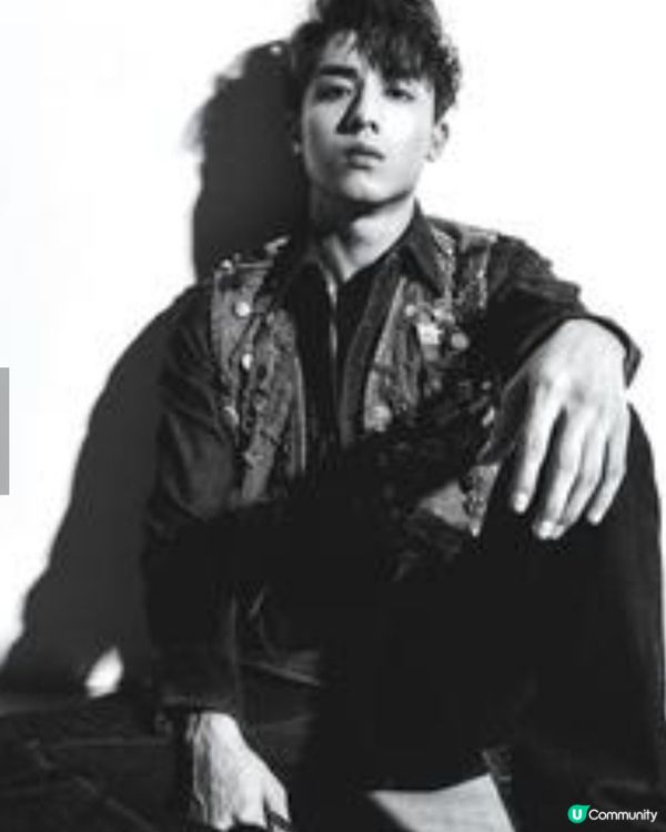 江𤒹生 - 香港男歌手、跳唱組合MIRROR副隊長、演員
