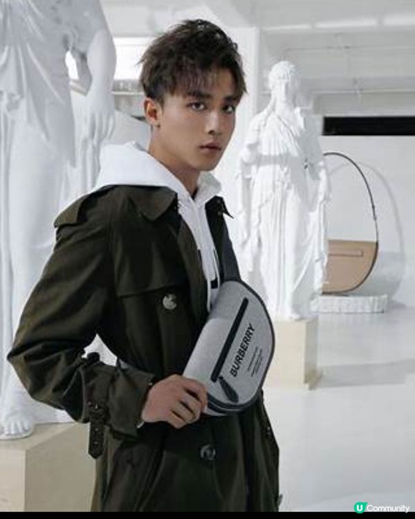 江𤒹生 - 香港男歌手、跳唱組合MIRROR副隊長、演員
