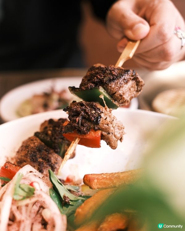 中環必食中東菜🤤 開門前已經大排長龍！