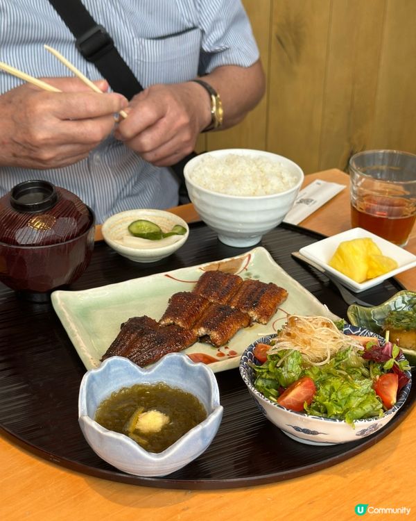 90年老店自家飼養極品鰻魚