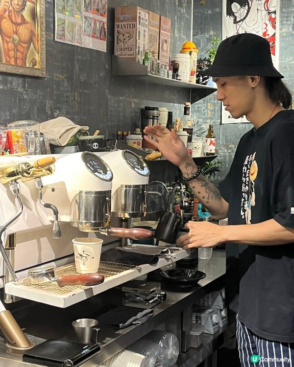 香港唯一漫畫餐牌咖啡店✨😁